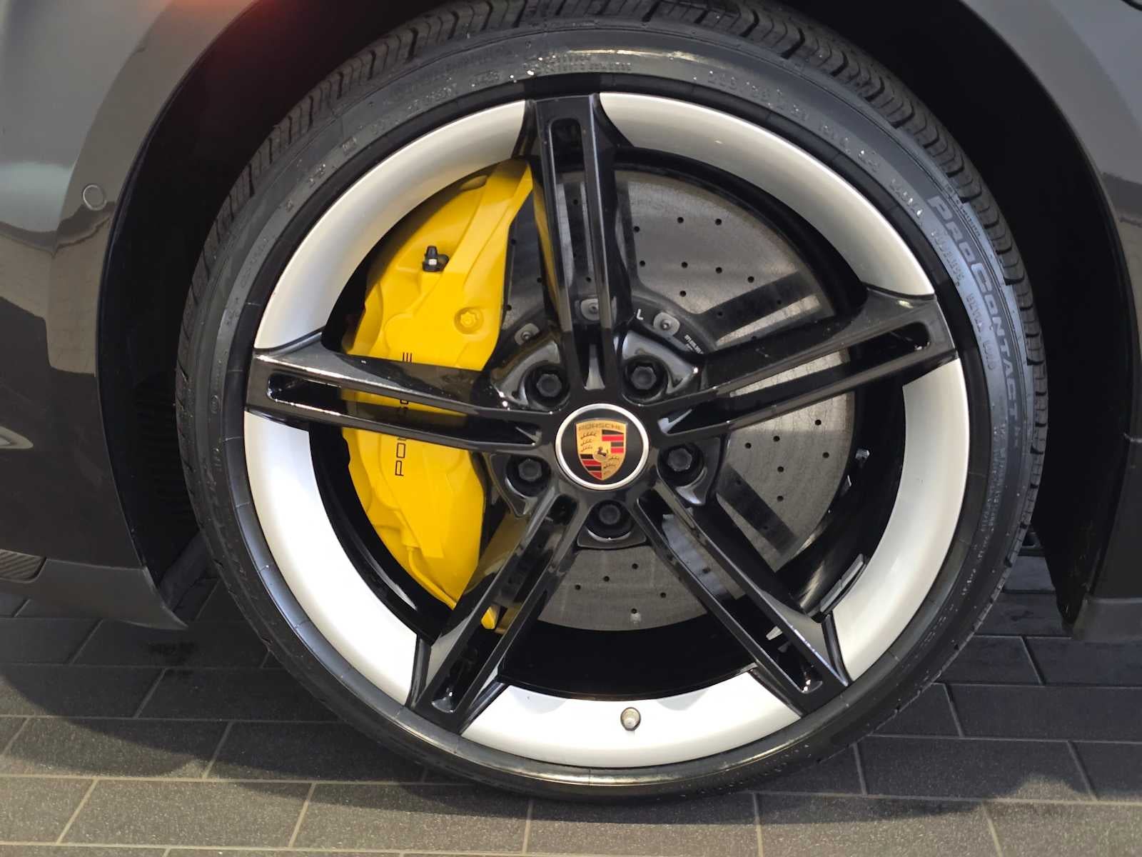 2020 Porsche Taycan Turbo S
