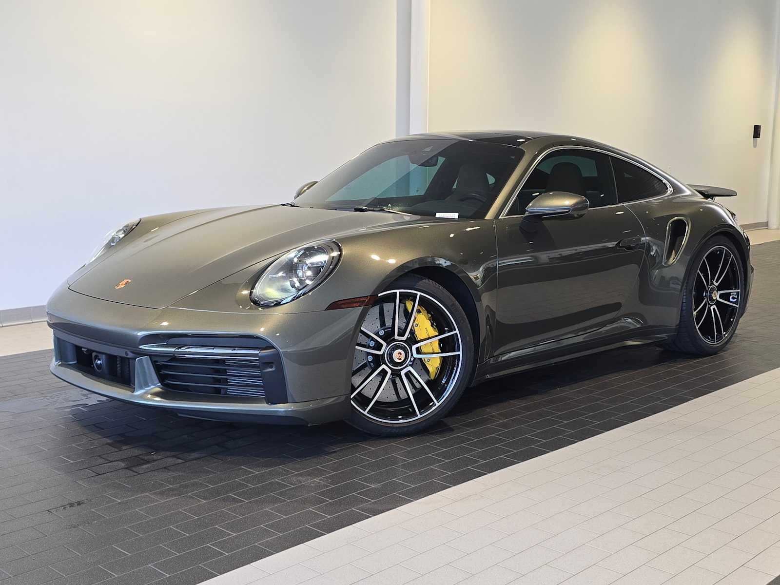2024 Porsche 911 911 Turbo S (MY24)