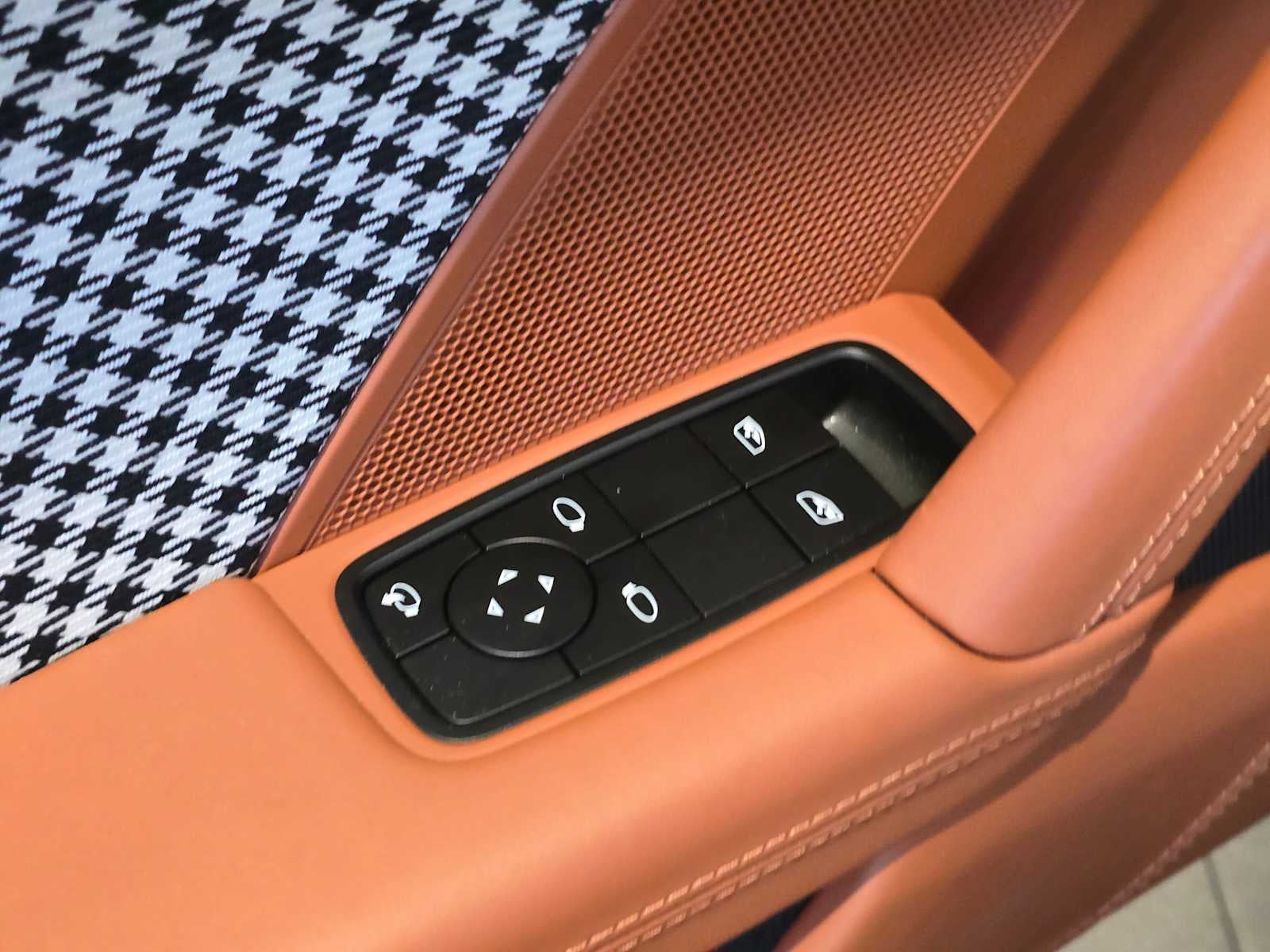 2024 Porsche 911 911 Turbo S (MY24)