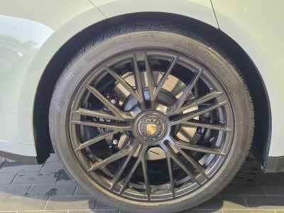 2025 Porsche Panamera GTS