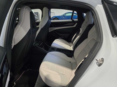 2025 Porsche Panamera GTS