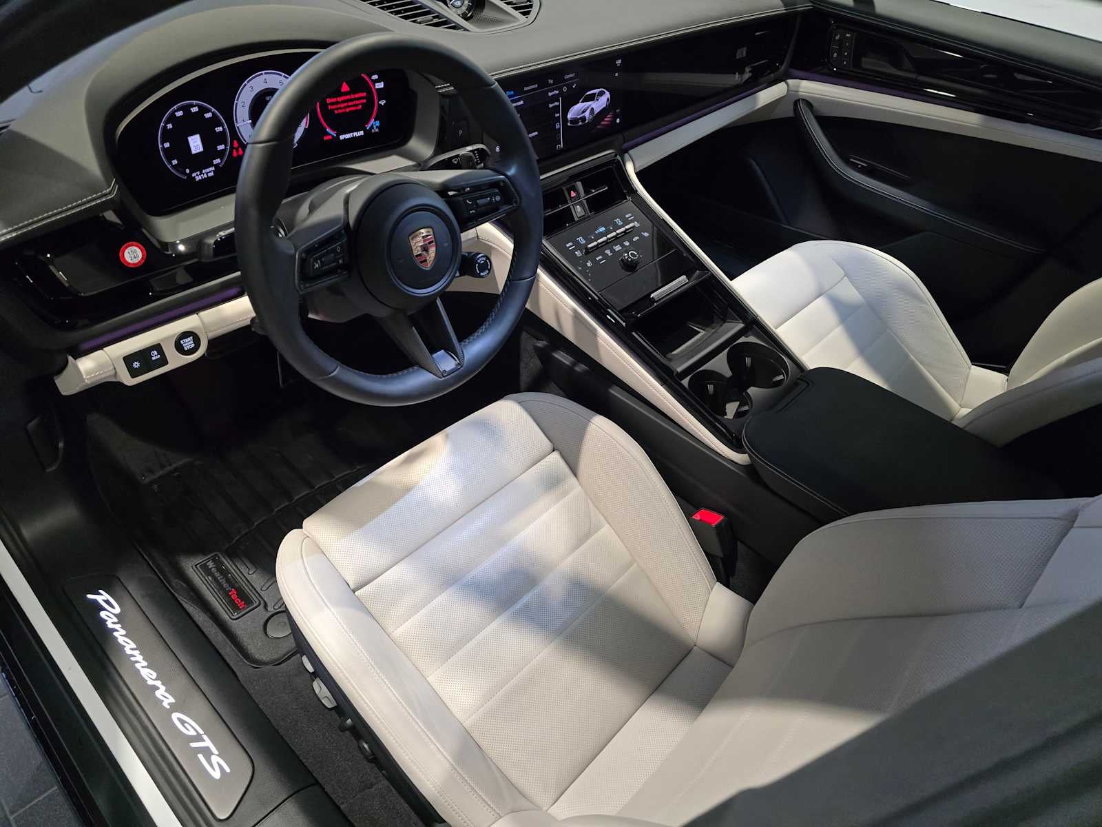 2025 Porsche Panamera GTS