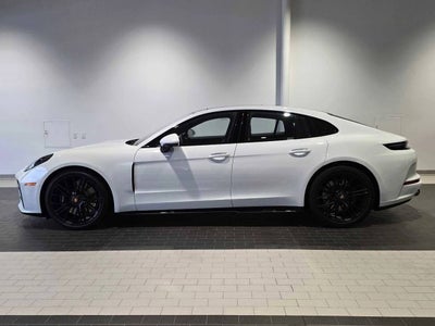 2025 Porsche Panamera GTS