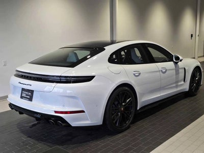 2025 Porsche Panamera GTS
