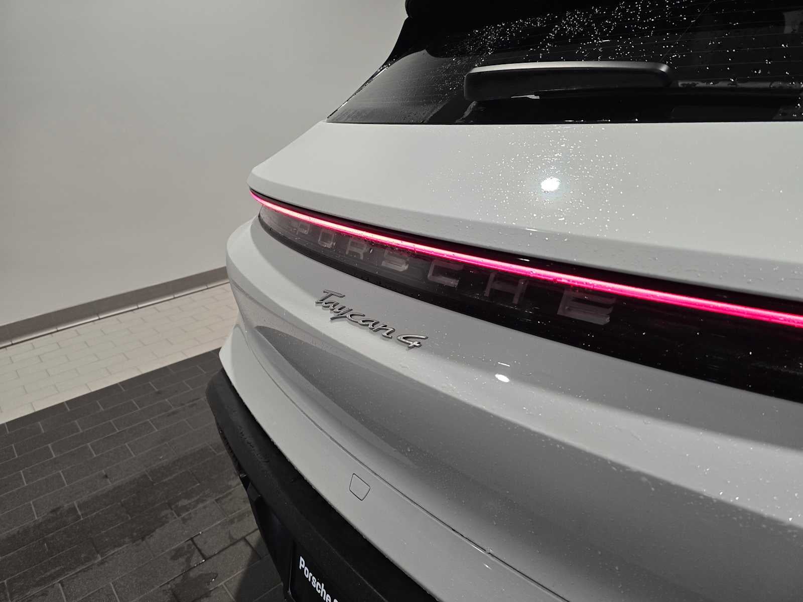 2024 Porsche Taycan 4