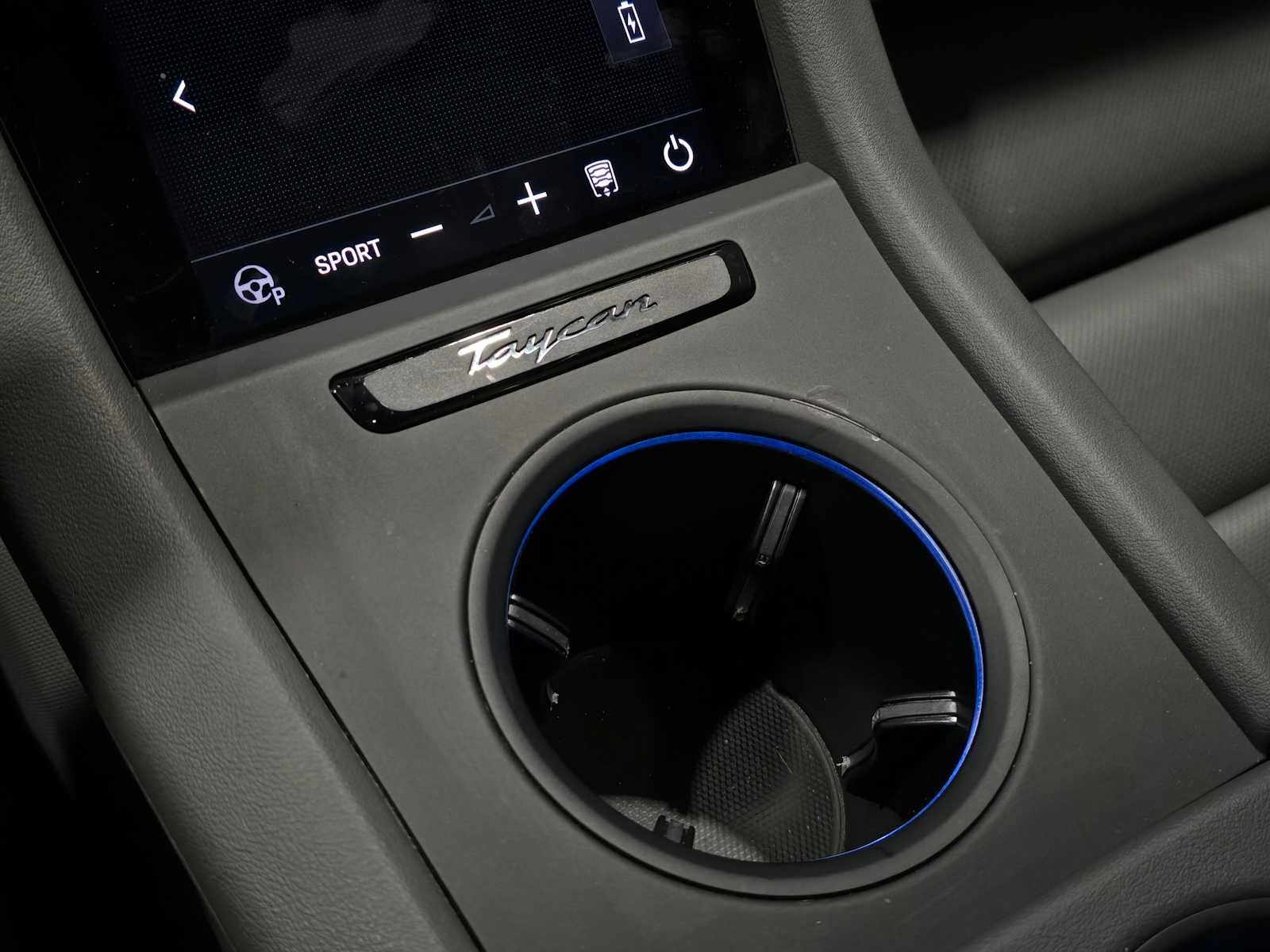 2024 Porsche Taycan 4