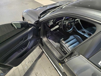 2022 Porsche Taycan 4