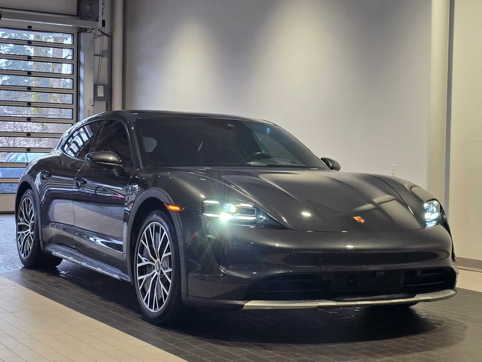 2022 Porsche Taycan 4