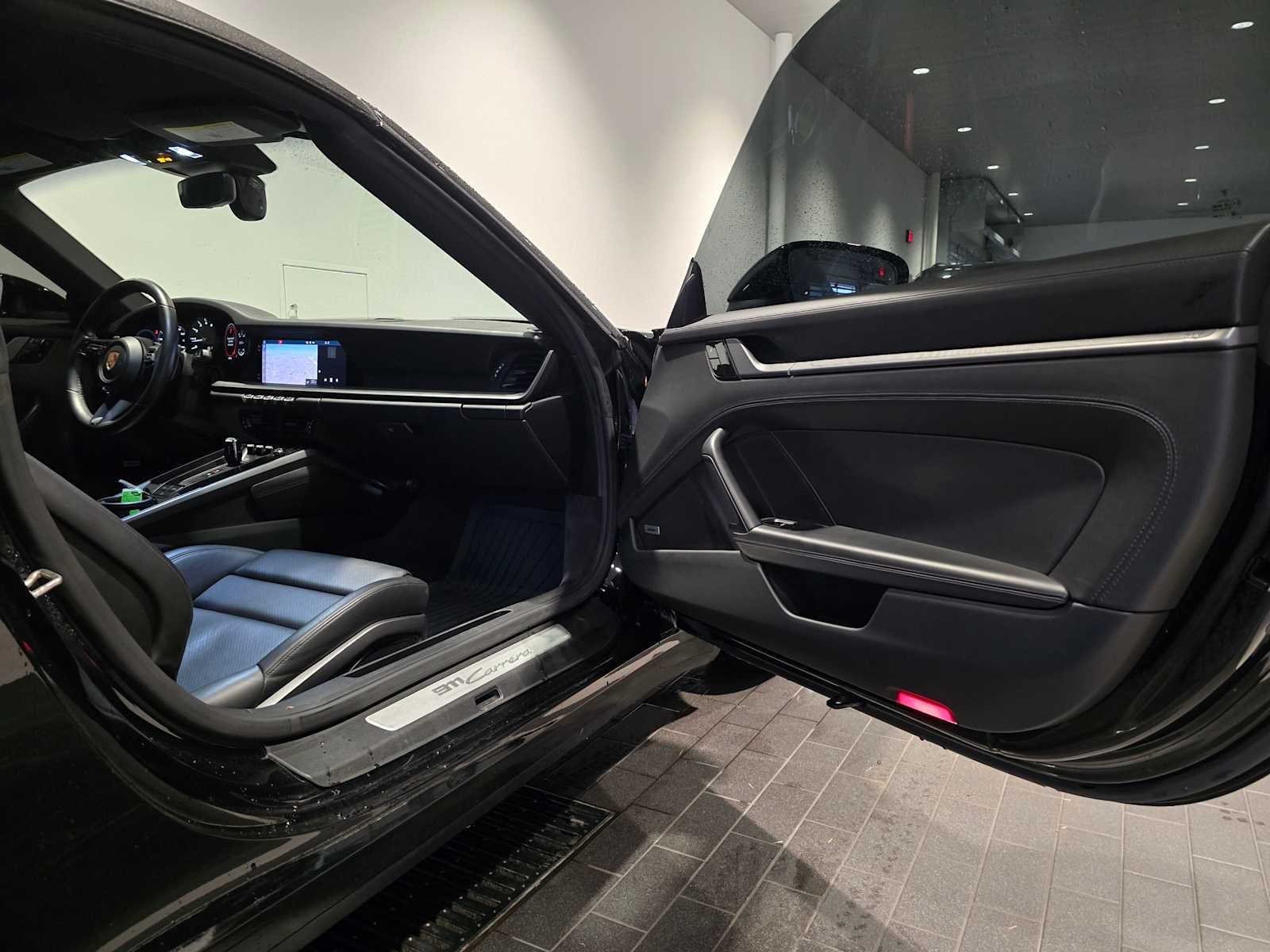 2020 Porsche 911 Carrera