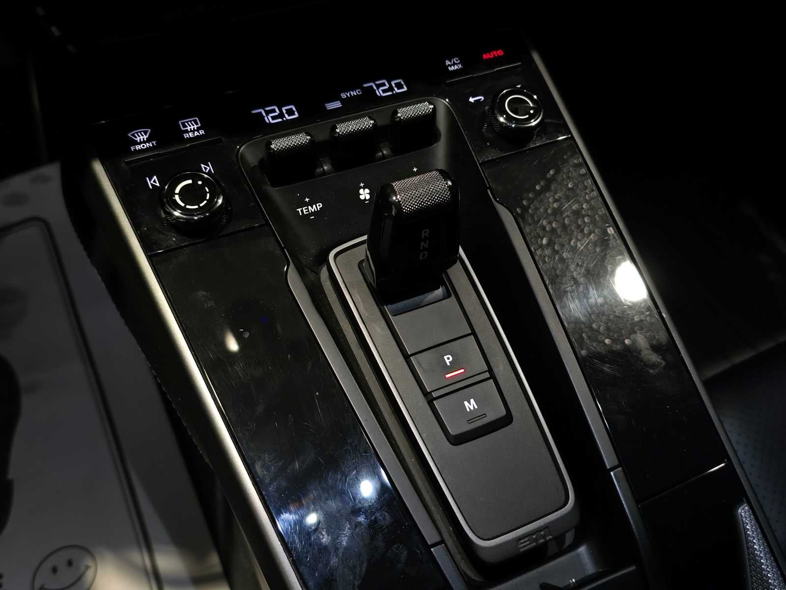 2020 Porsche 911 Carrera