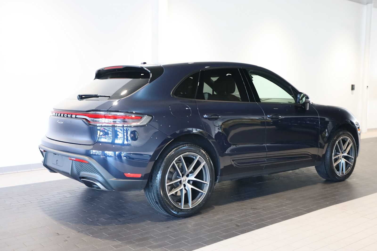 2023 Porsche Macan Macan