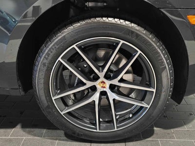 2026 Porsche Macan Macan