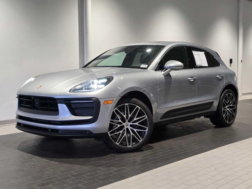 2025 Porsche Macan Base
