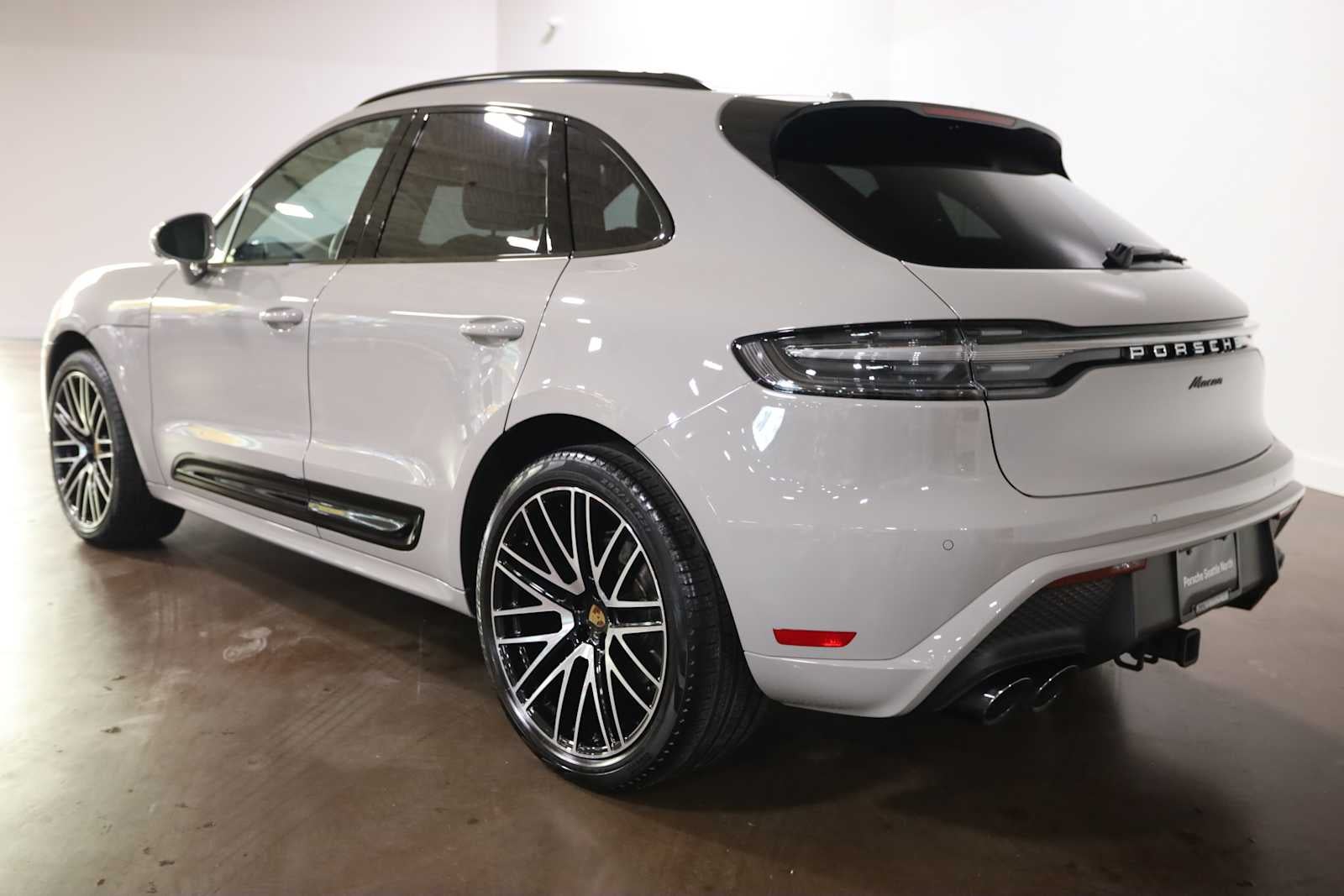2025 Porsche Macan Macan