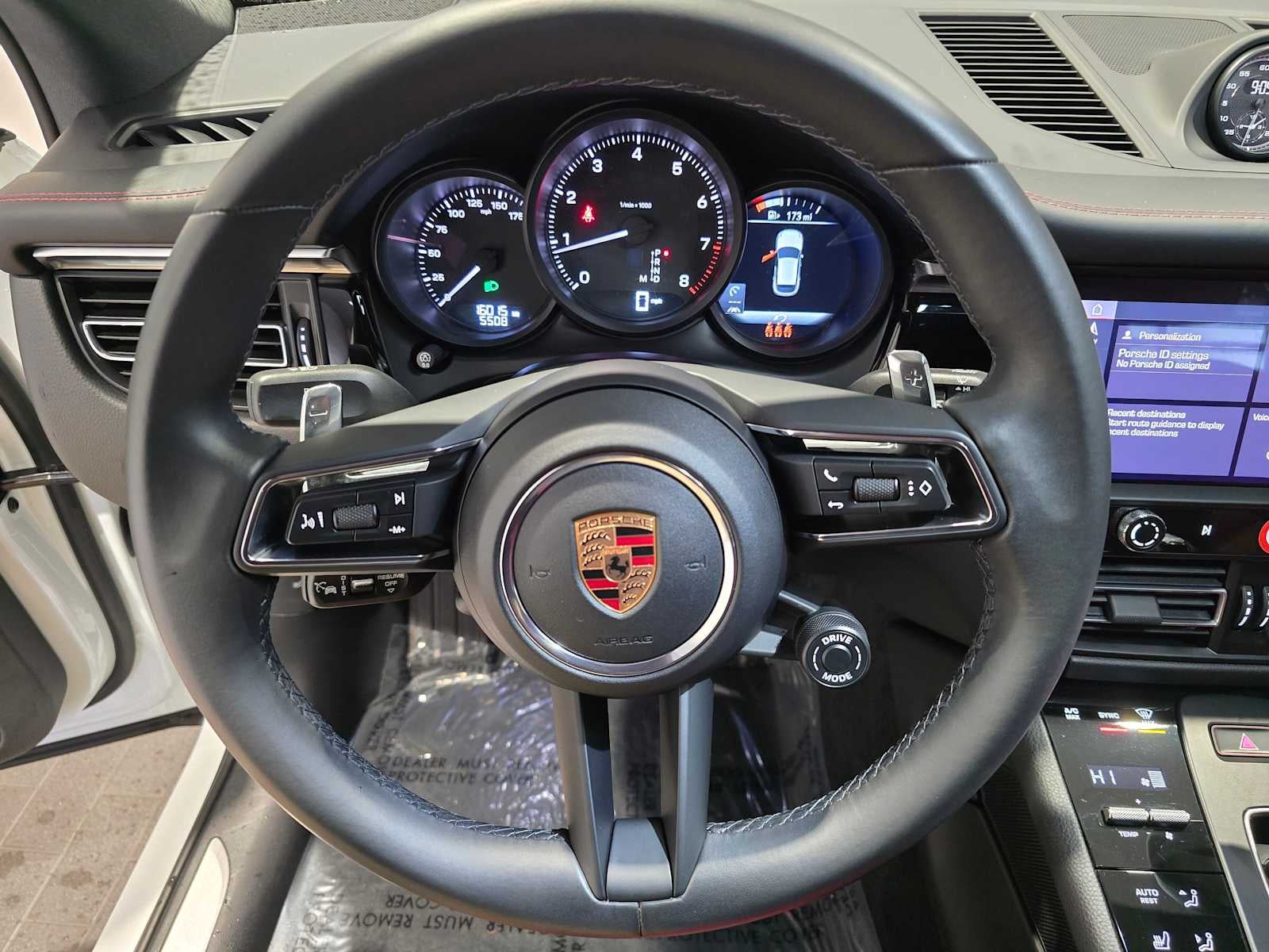 2024 Porsche Macan Base