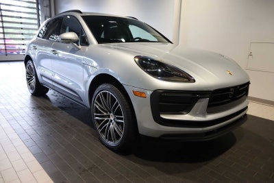 2026 Porsche Macan Macan
