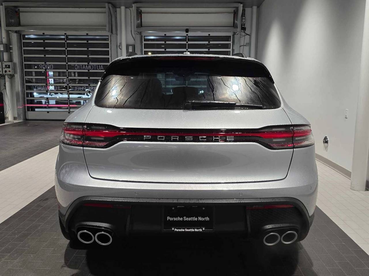 2026 Porsche Macan Macan