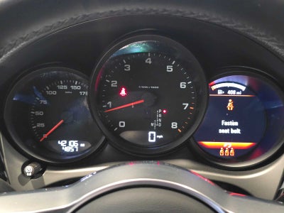2021 Porsche Macan Base