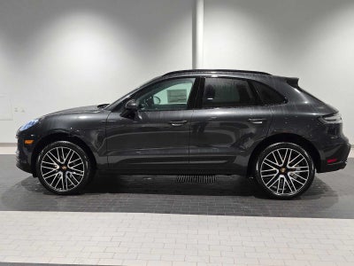 2026 Porsche Macan Base