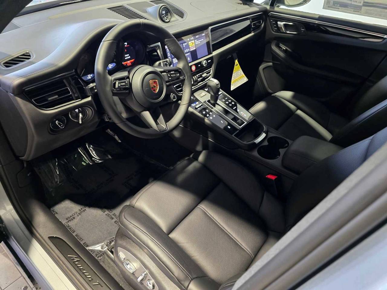2026 Porsche Macan Macan T