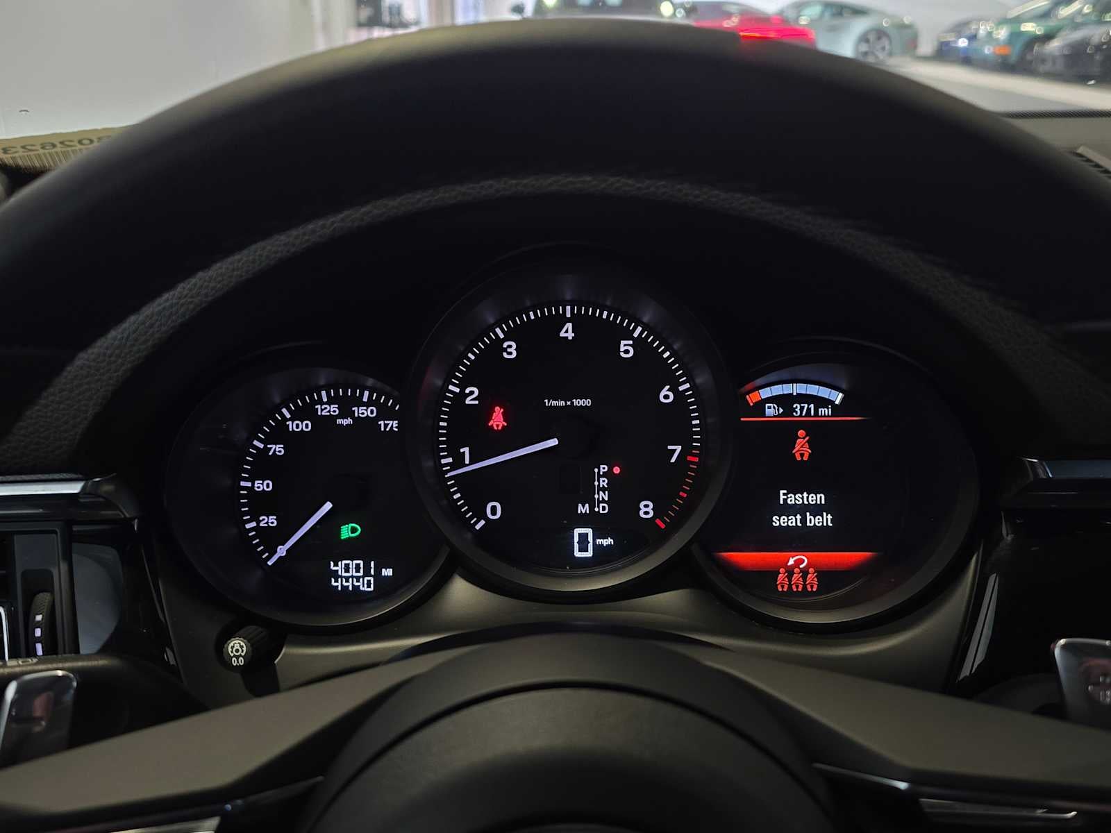 2025 Porsche Macan Base