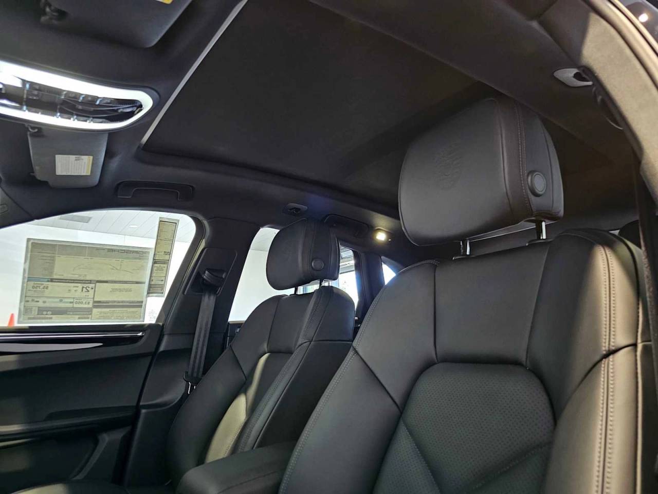 2025 Porsche Macan Macan