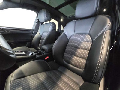 2025 Porsche Macan T