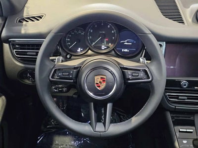 2025 Porsche Macan Macan