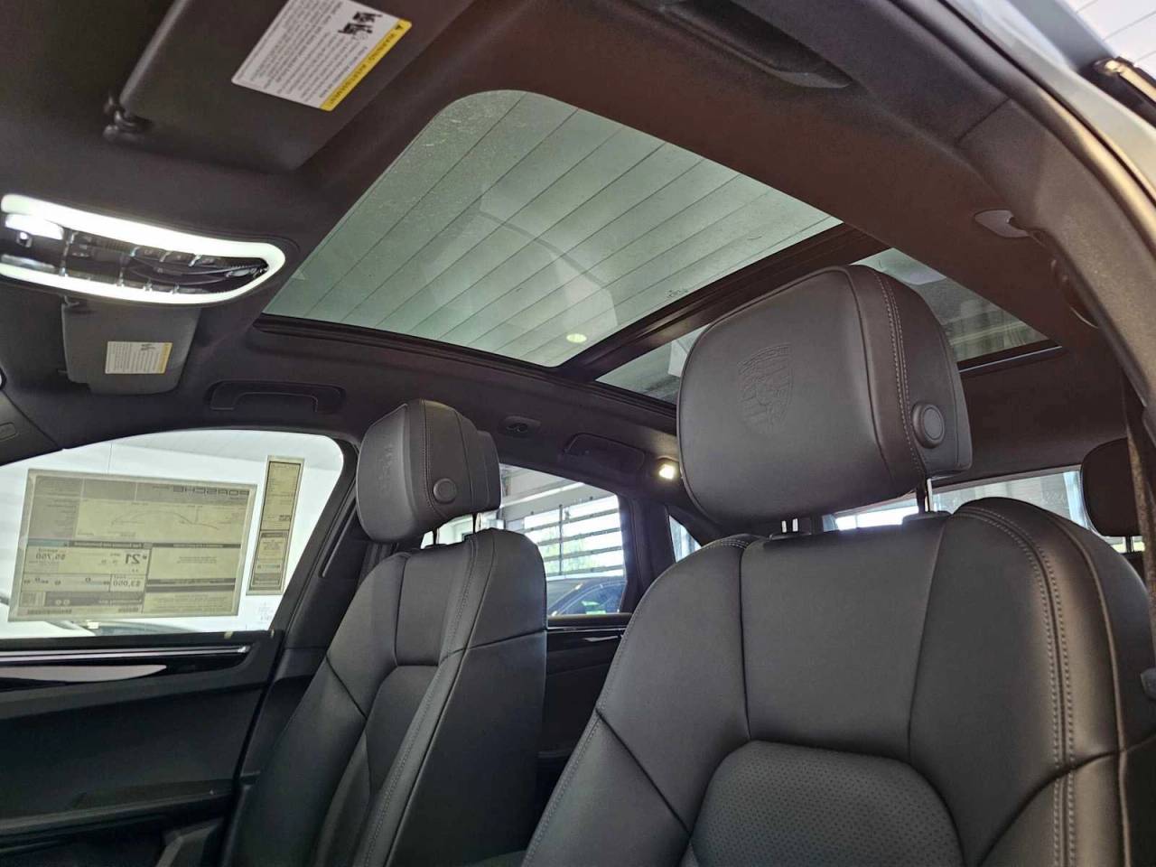 2025 Porsche Macan Macan