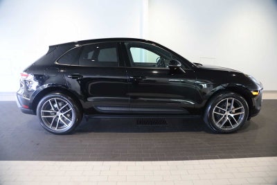 2025 Porsche Macan Macan