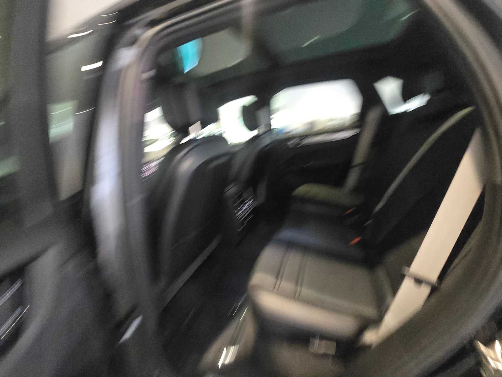 2023 Porsche Cayenne Cayenne Platinum Edition (MY23)