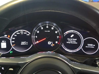 2023 Porsche Cayenne Cayenne Platinum Edition (MY23)