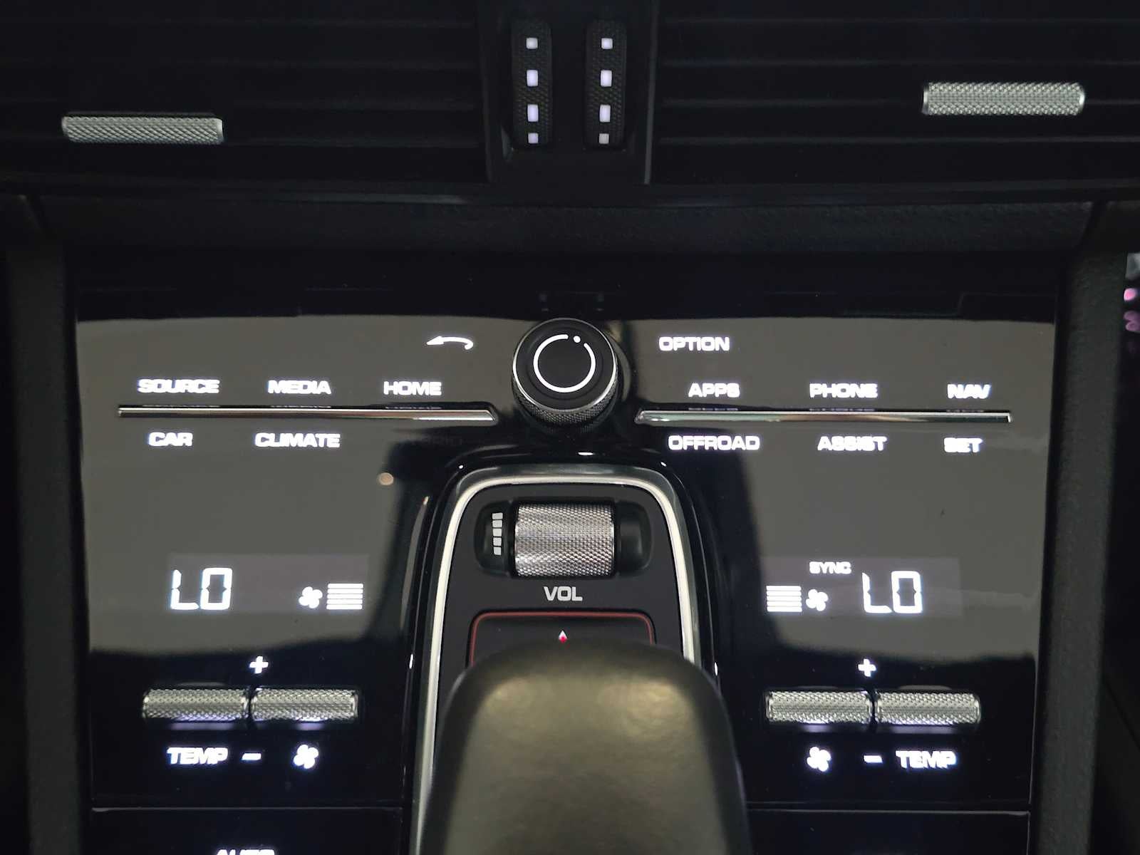 2023 Porsche Cayenne Cayenne Platinum Edition (MY23)