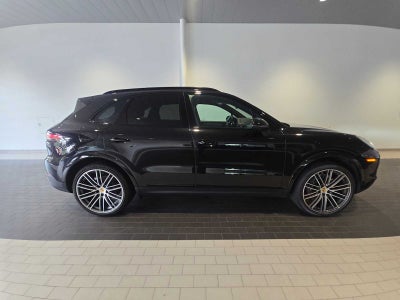 2023 Porsche Cayenne Cayenne Platinum Edition (MY23)