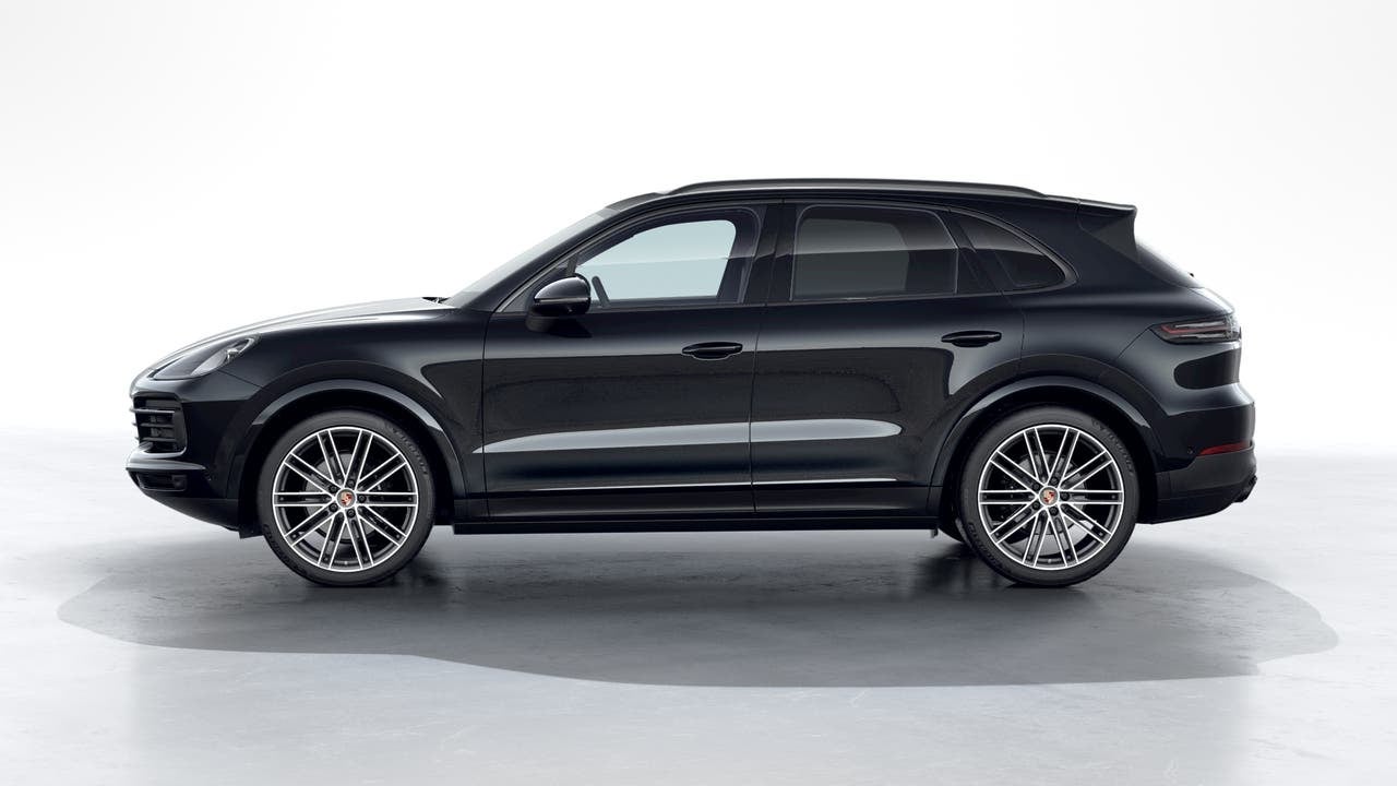 2023 Porsche Cayenne Cayenne Platinum Edition (MY23)