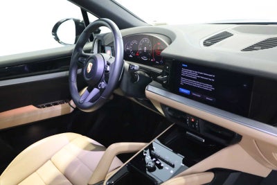 2025 Porsche Cayenne Cayenne