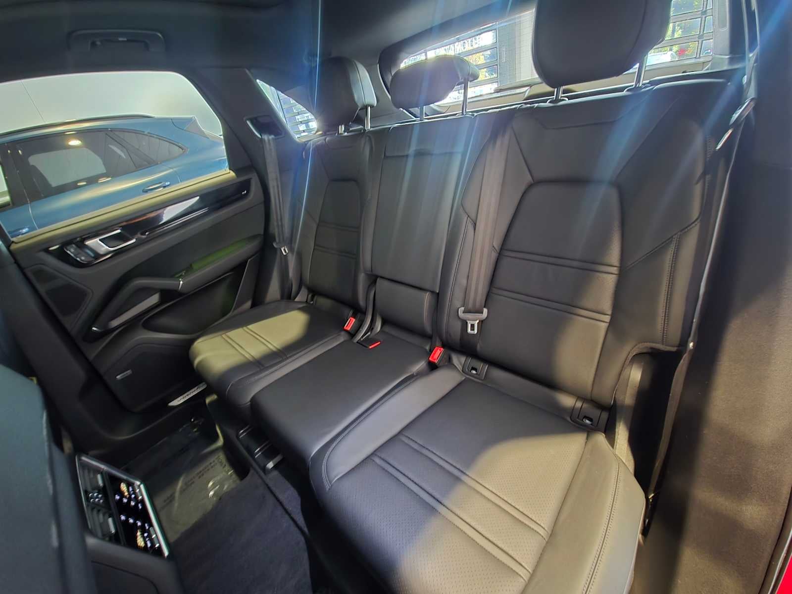 2023 Porsche Cayenne Cayenne