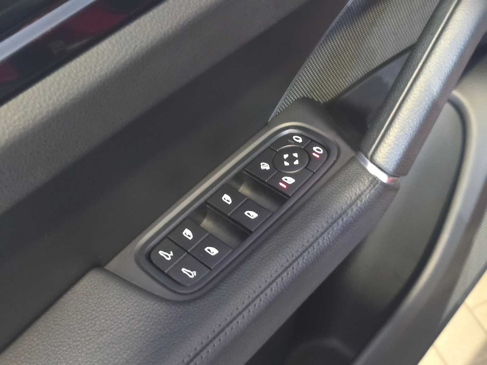 2023 Porsche Cayenne Cayenne