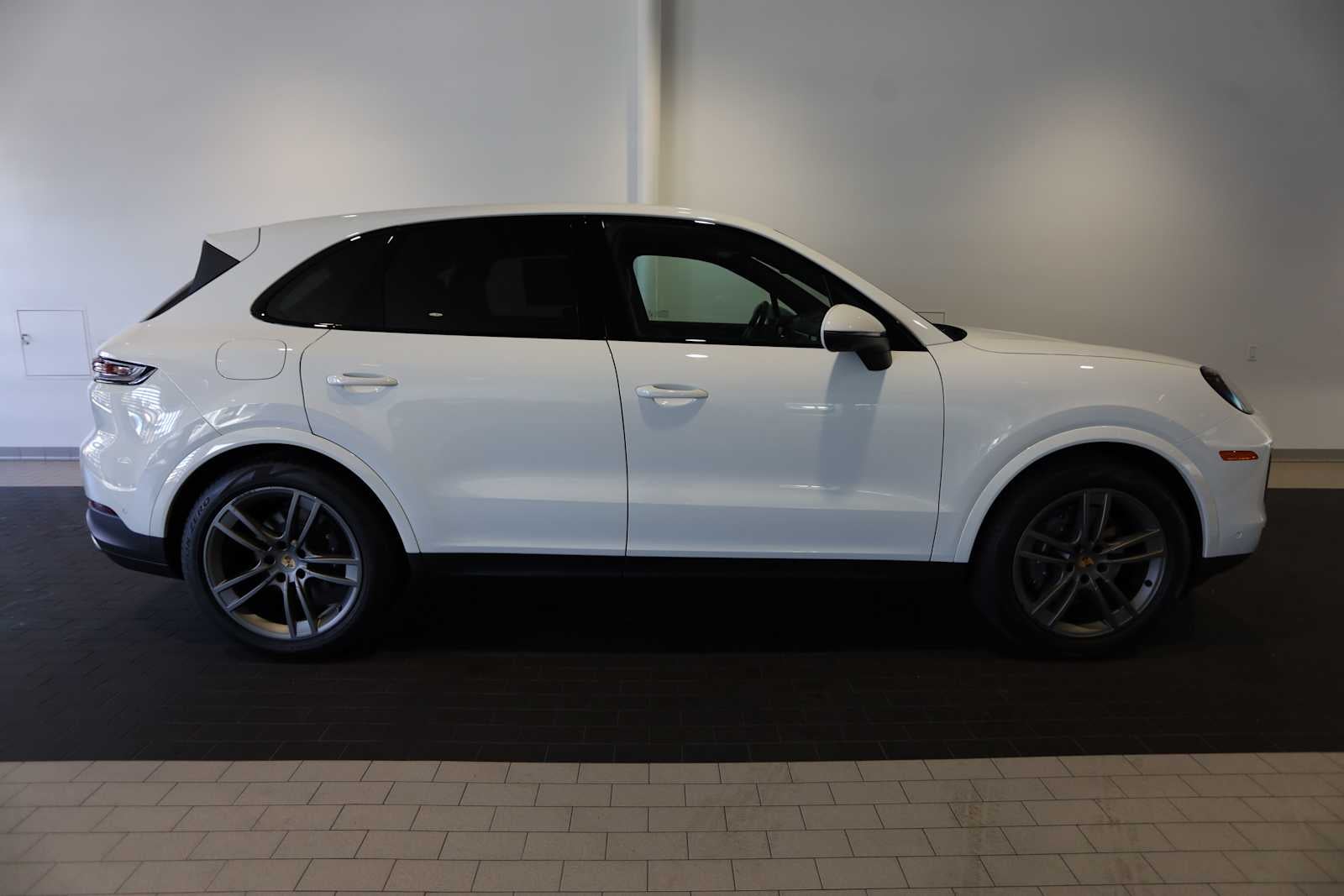 2025 Porsche Cayenne Cayenne