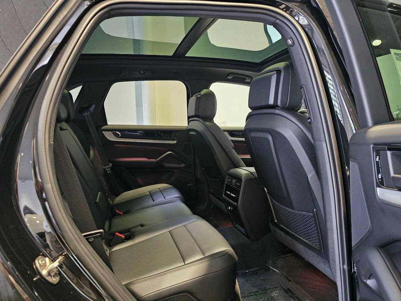 2025 Porsche Cayenne Cayenne