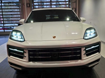 2024 Porsche Cayenne Base