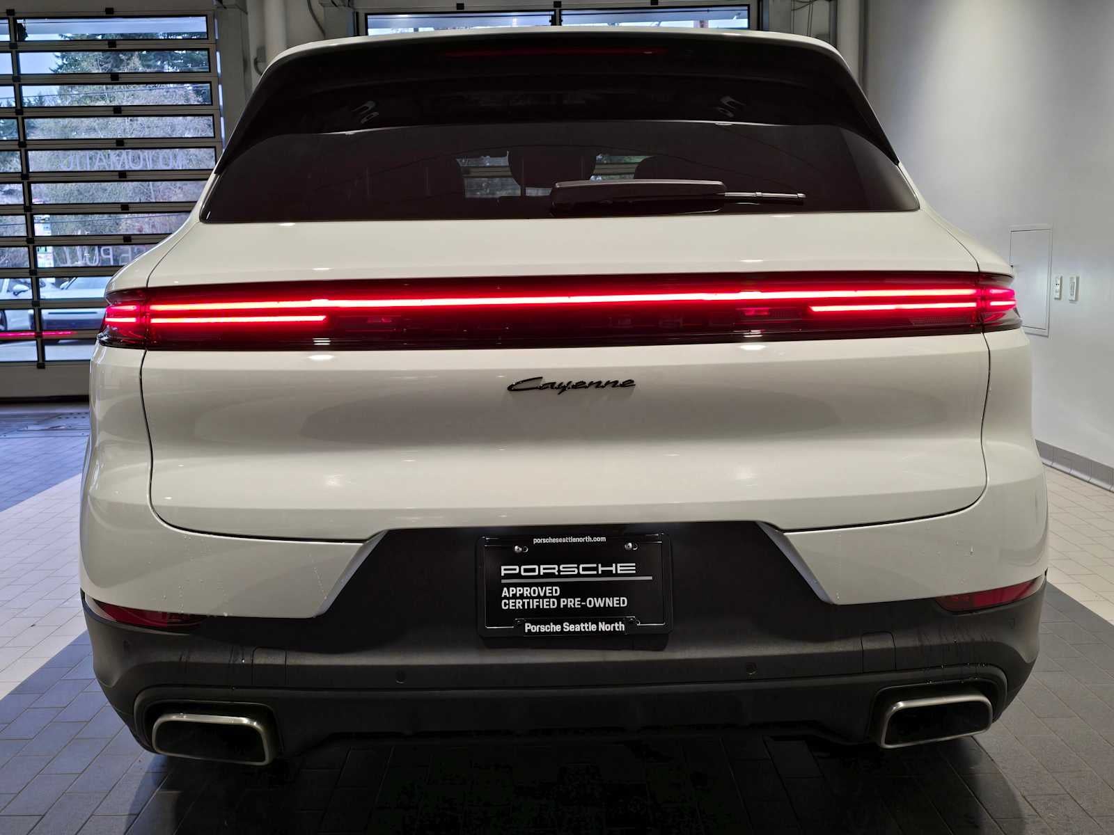 2024 Porsche Cayenne Base