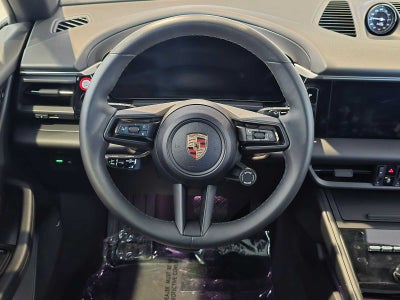 2025 Porsche Macan Electric 4