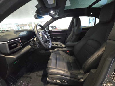 2025 Porsche Macan Electric 4