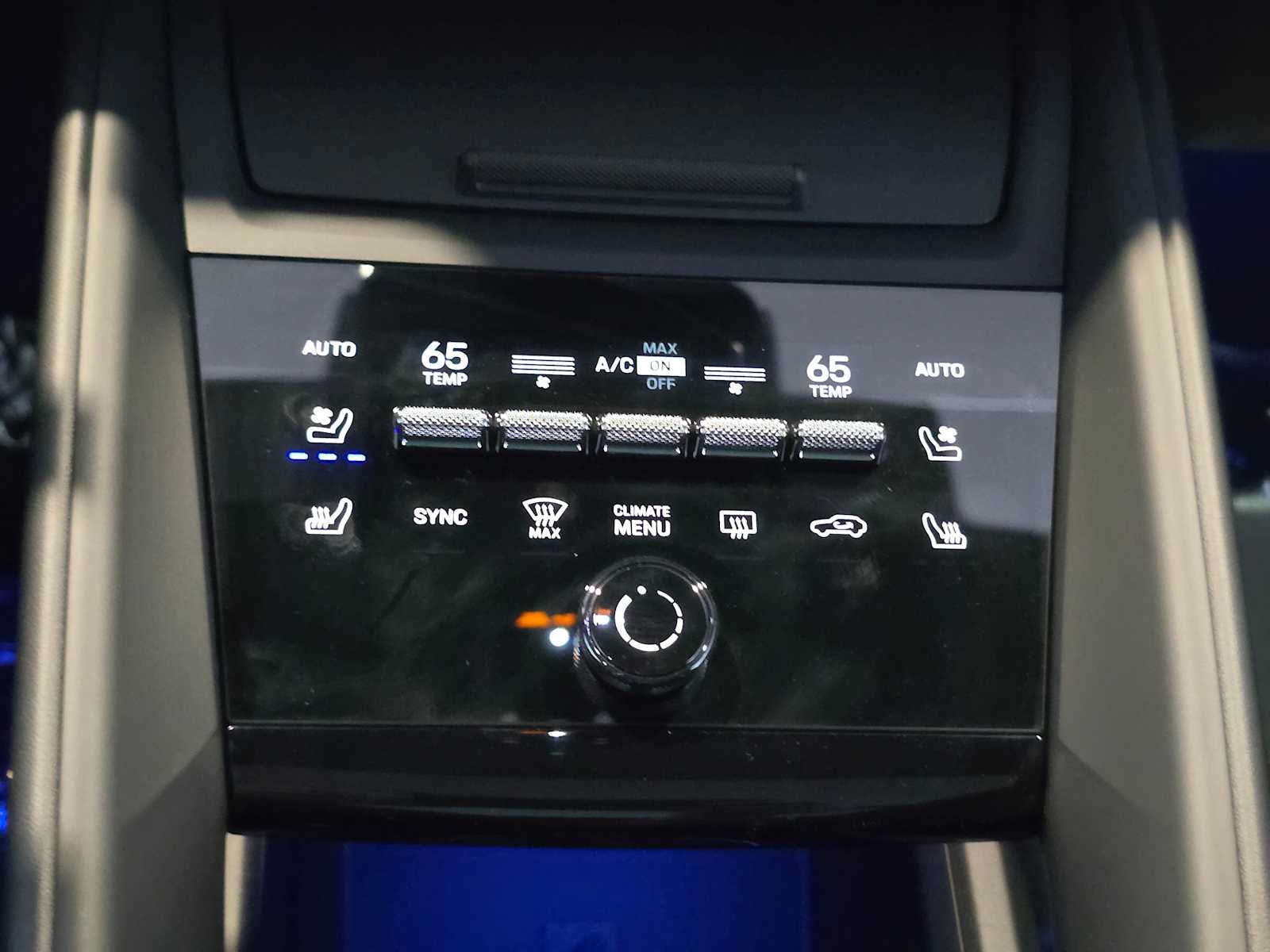 2025 Porsche Macan Electric 4