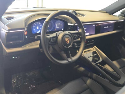 2025 Porsche Macan Electric 4