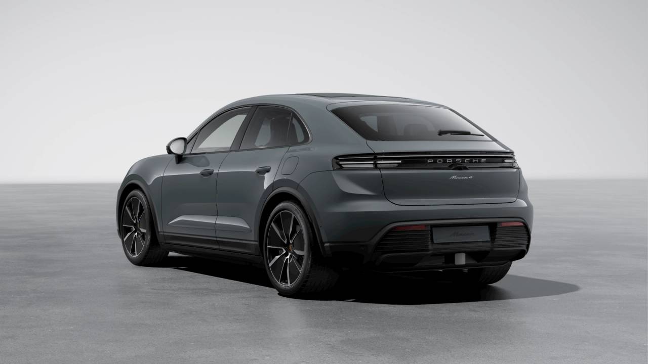 2025 Porsche Macan Electric 4