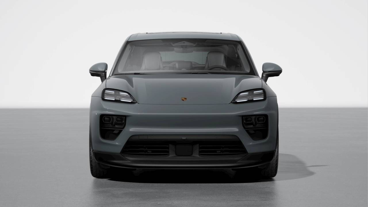 2025 Porsche Macan Electric 4