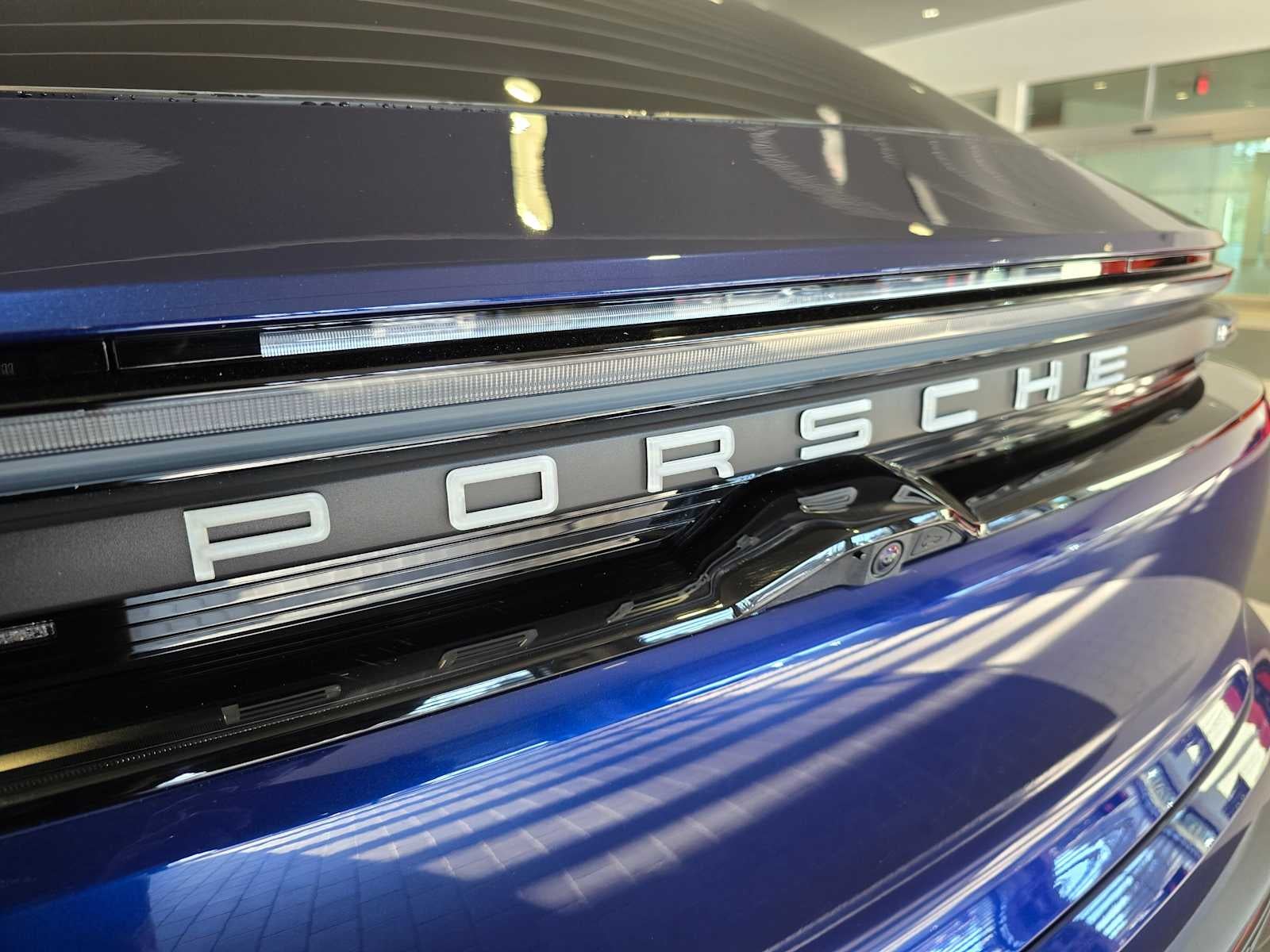2024 Porsche Macan Electric 4