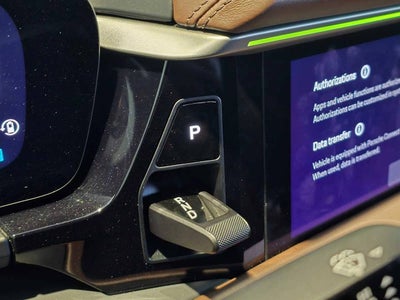 2024 Porsche Macan Electric 4